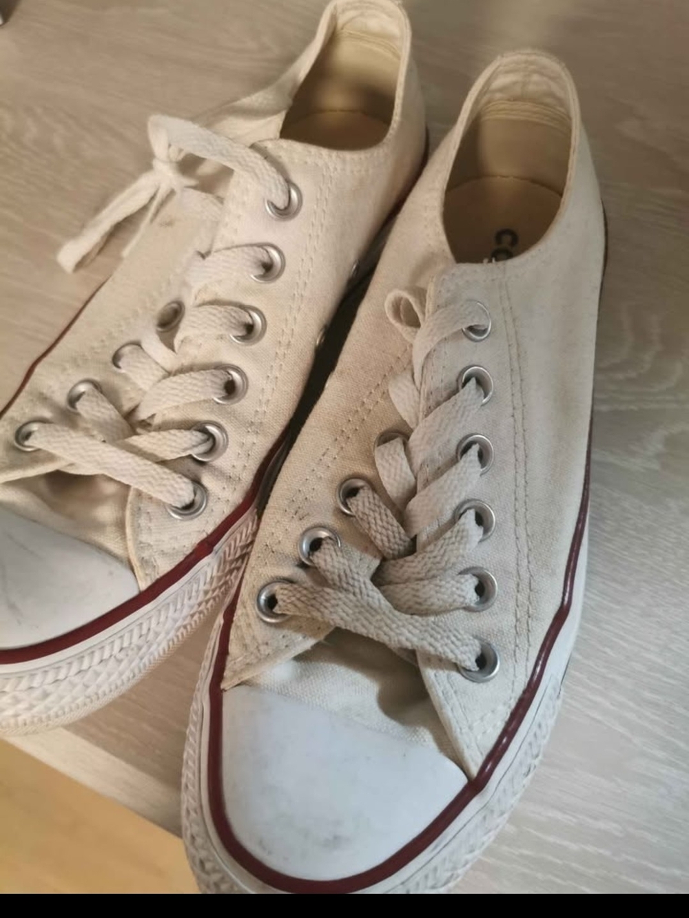 Converse Low-Top Canvas Sneakers in Off-White with Maroon Trim